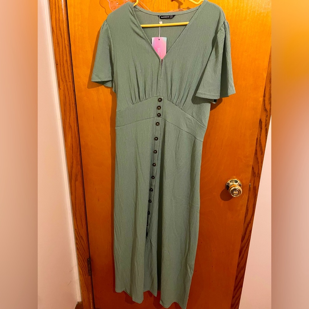 NWT Bloomchic Sage Green Summer Dress